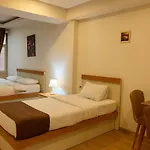 Otel Valence Taksim 3*